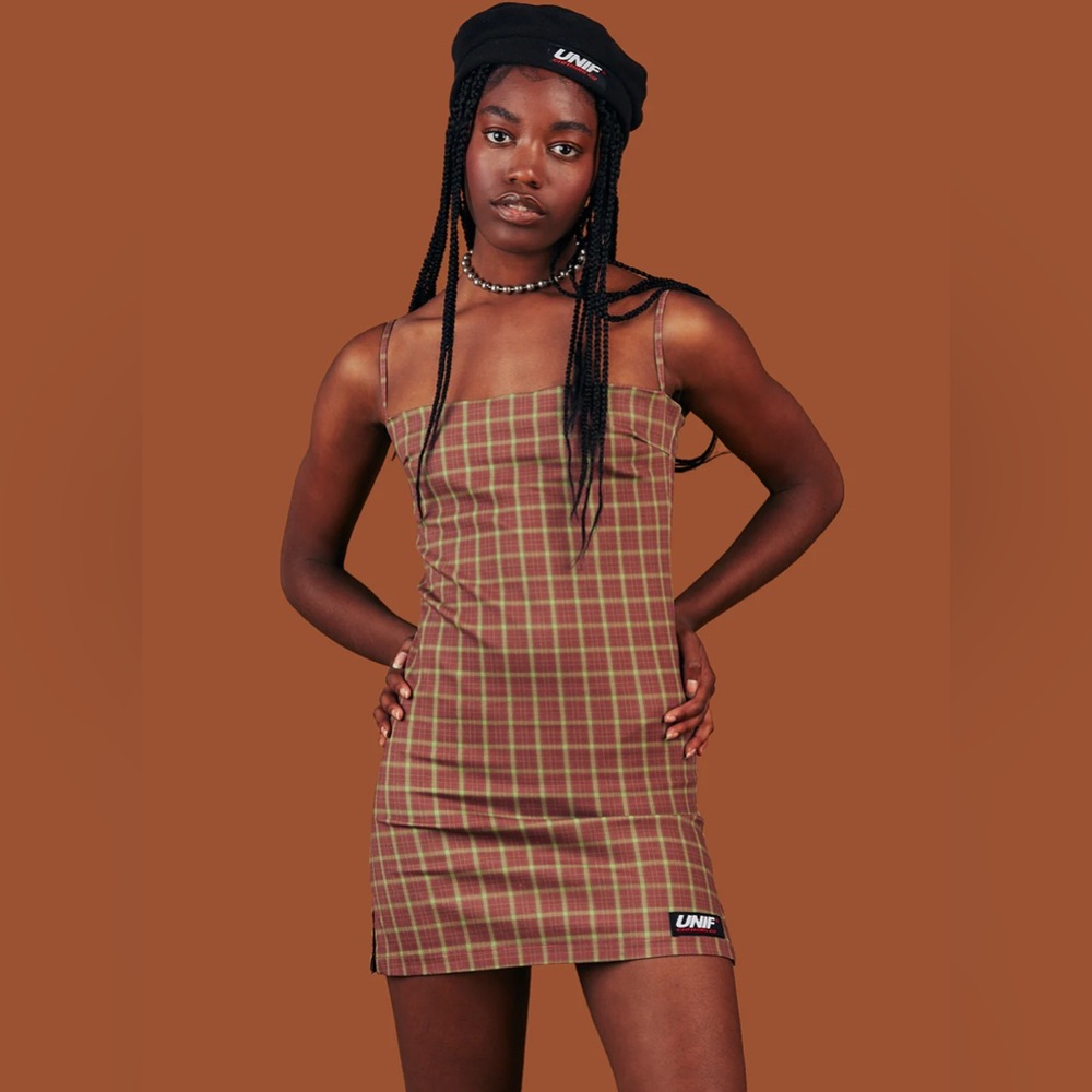 UNIF O-Ren Plaid Dress - Picture 6 of 11